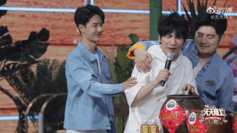 小王在线吃瓜,揭秘娱乐圈幕后风云