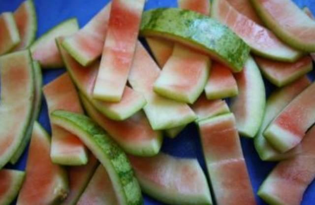 小狼牙瓜可以吃么,美味还是禁忌？探究其食用安全与口感之谜