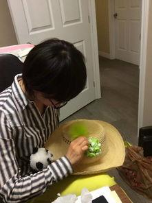 老板吃瓜员工谈恋爱,办公室里的甜蜜与尴尬